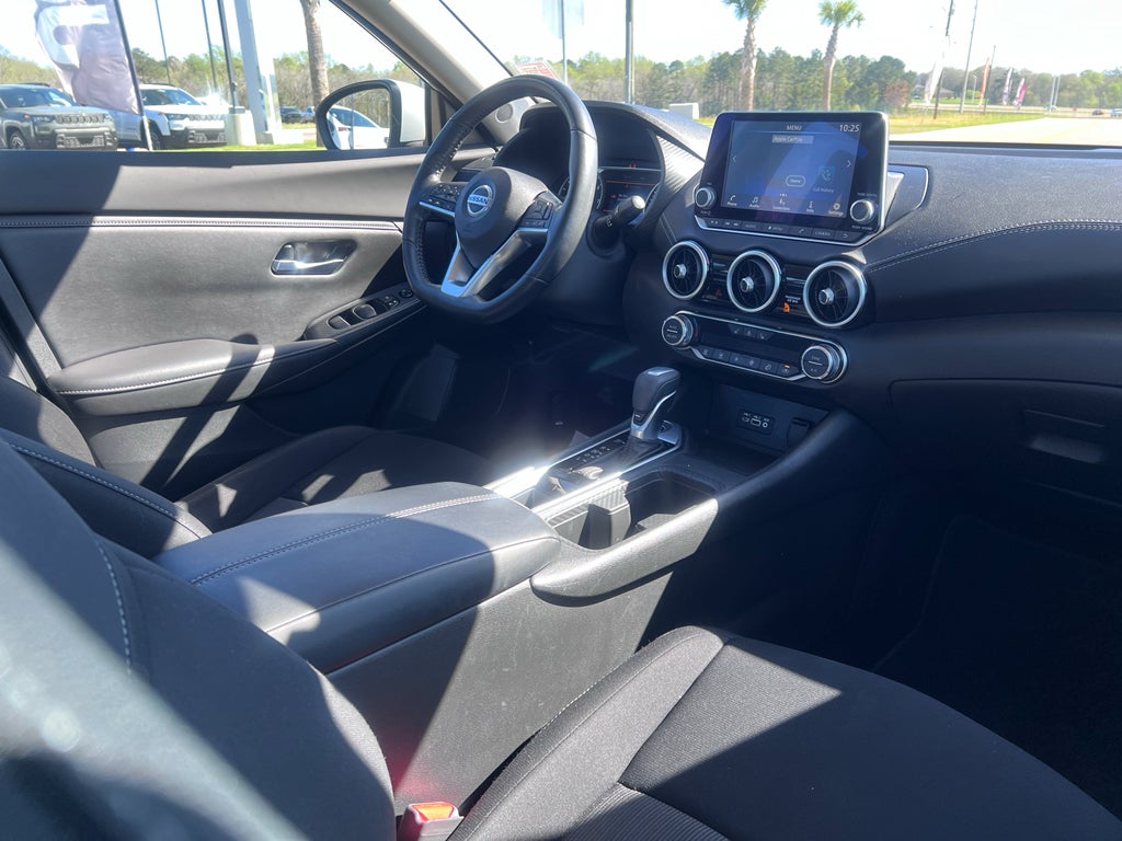 2023 Nissan Sentra SV Xtronic CVT
