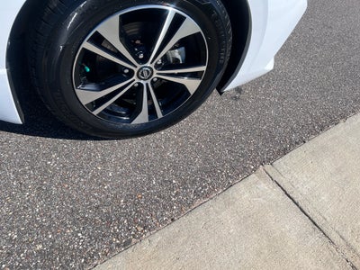 2023 Nissan Sentra SV Xtronic CVT