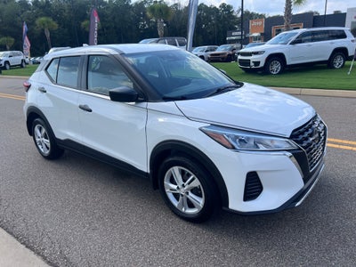 2025 Nissan Kicks Play S