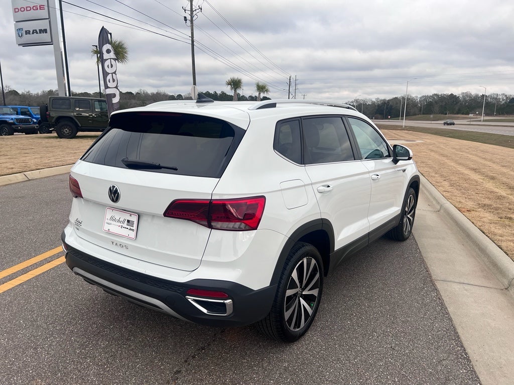 2024 Volkswagen Taos 1.5T SE