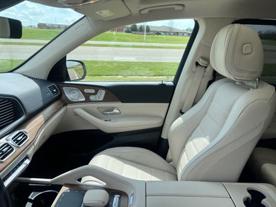 2025 Mercedes-Benz GLS 4MATIC®