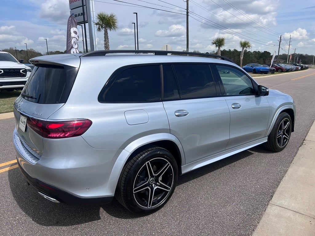 2025 Mercedes-Benz GLS 4MATIC®