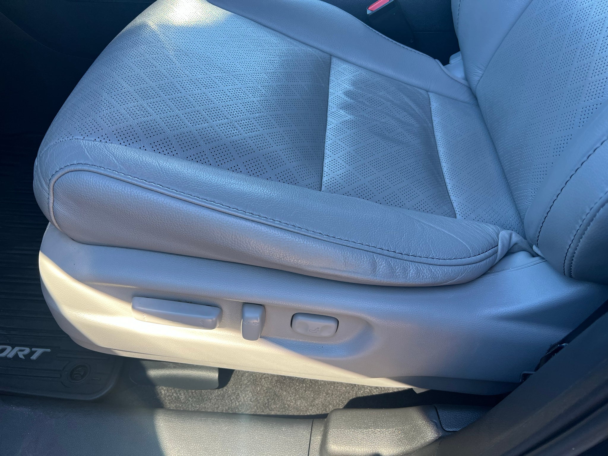 2023 Honda Passport AWD Elite