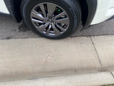 2023 Nissan Pathfinder SV