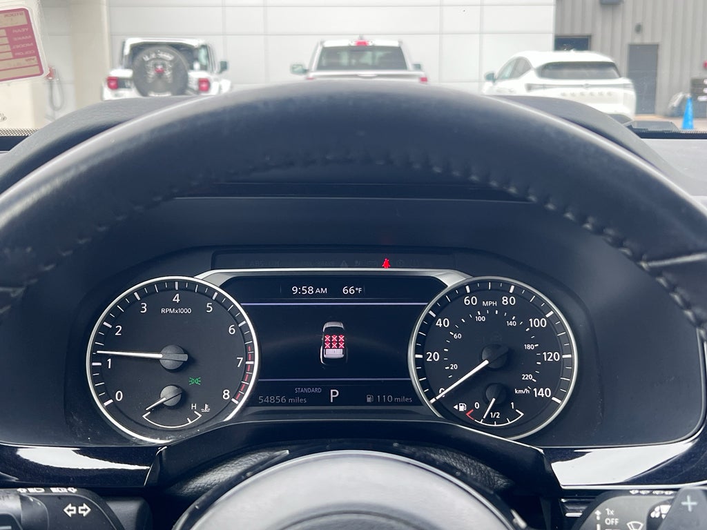 2023 Nissan Pathfinder SV