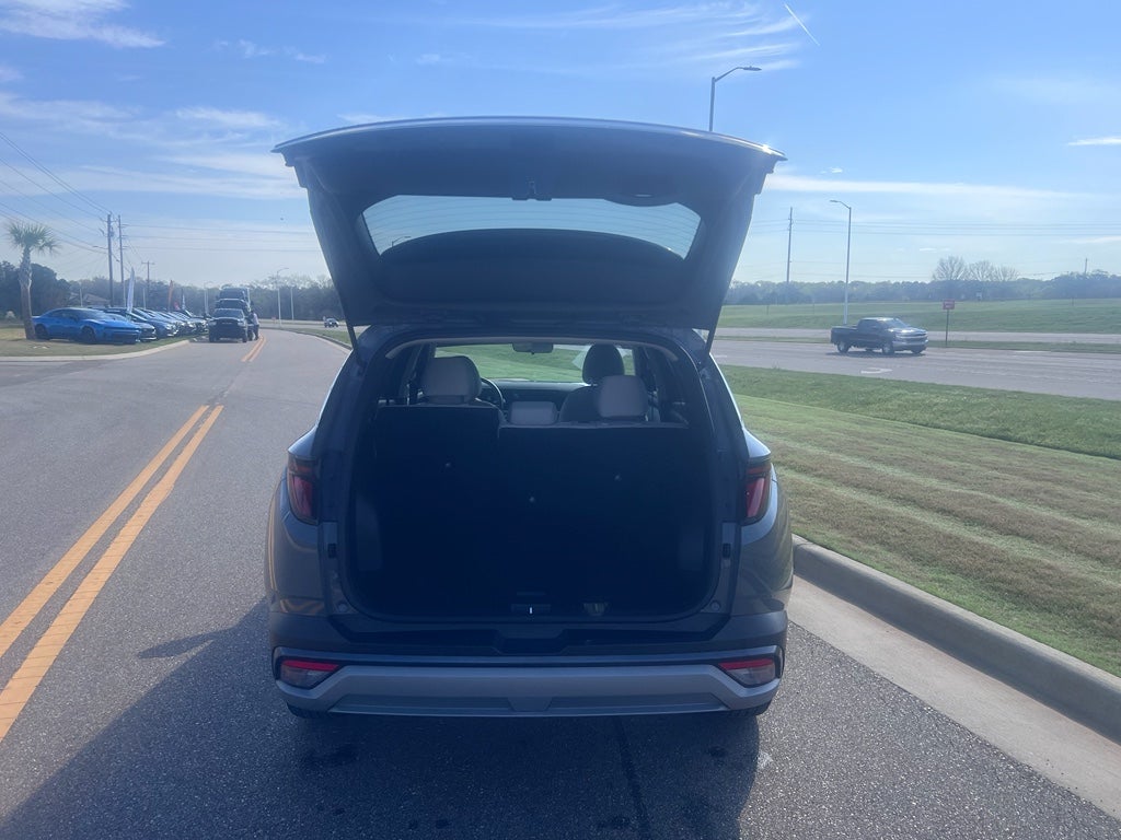 2025 Hyundai Tucson SE