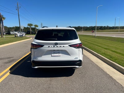 2024 Toyota Sienna XSE