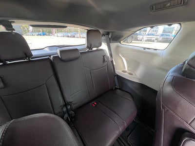 2024 Toyota Sienna Platinum