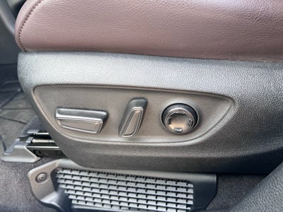 2024 Toyota Sienna Platinum