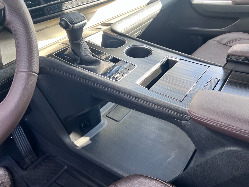 2024 Toyota Sienna Platinum
