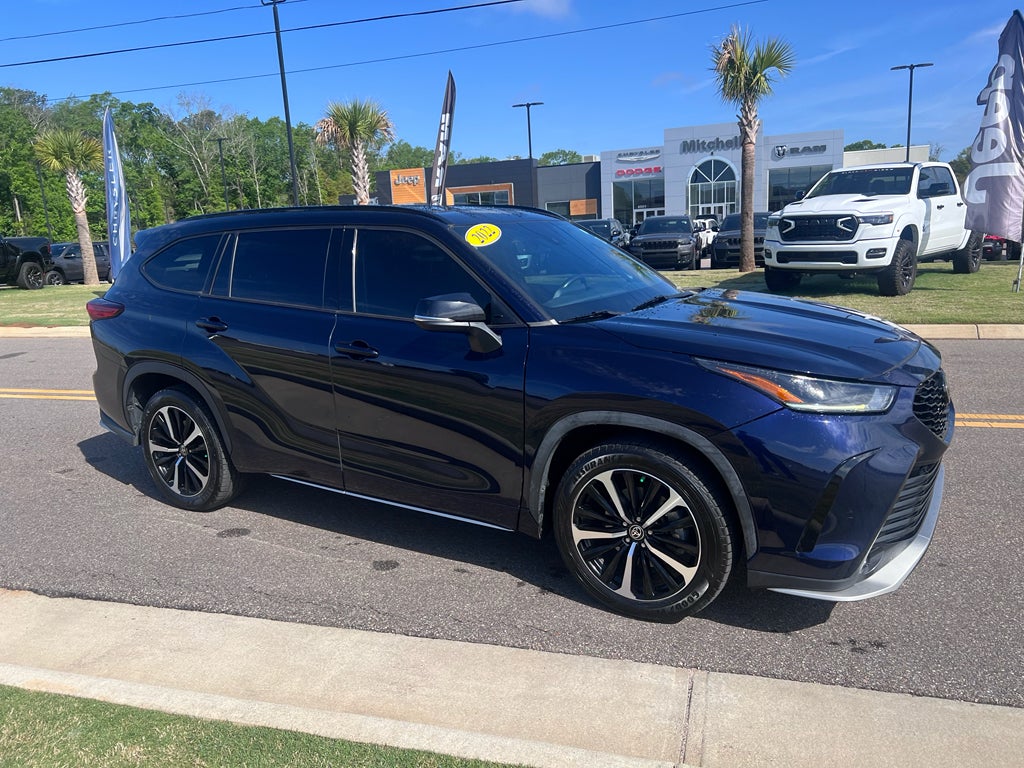 2022 Toyota Highlander XSE