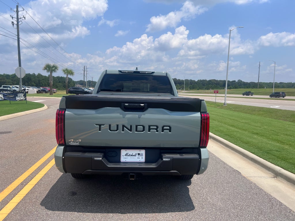 2025 Toyota Tundra SR5