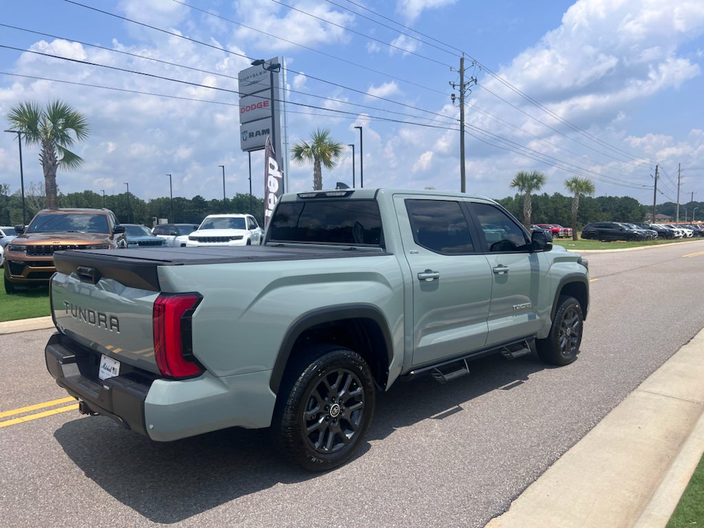 2025 Toyota Tundra SR5