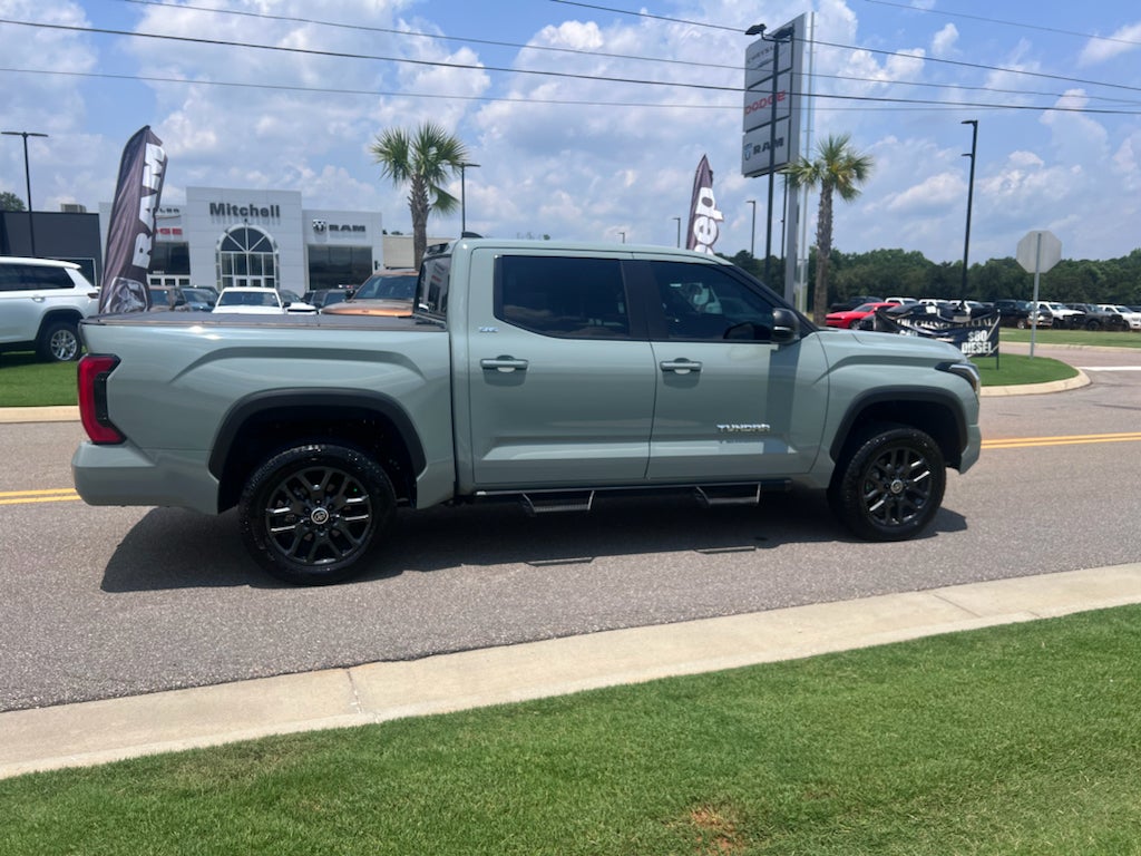 2025 Toyota Tundra SR5