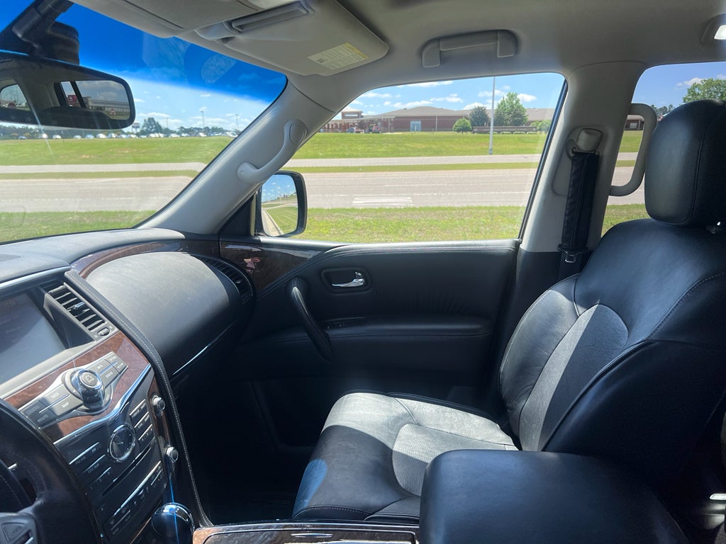 2015 INFINITI QX80 Base