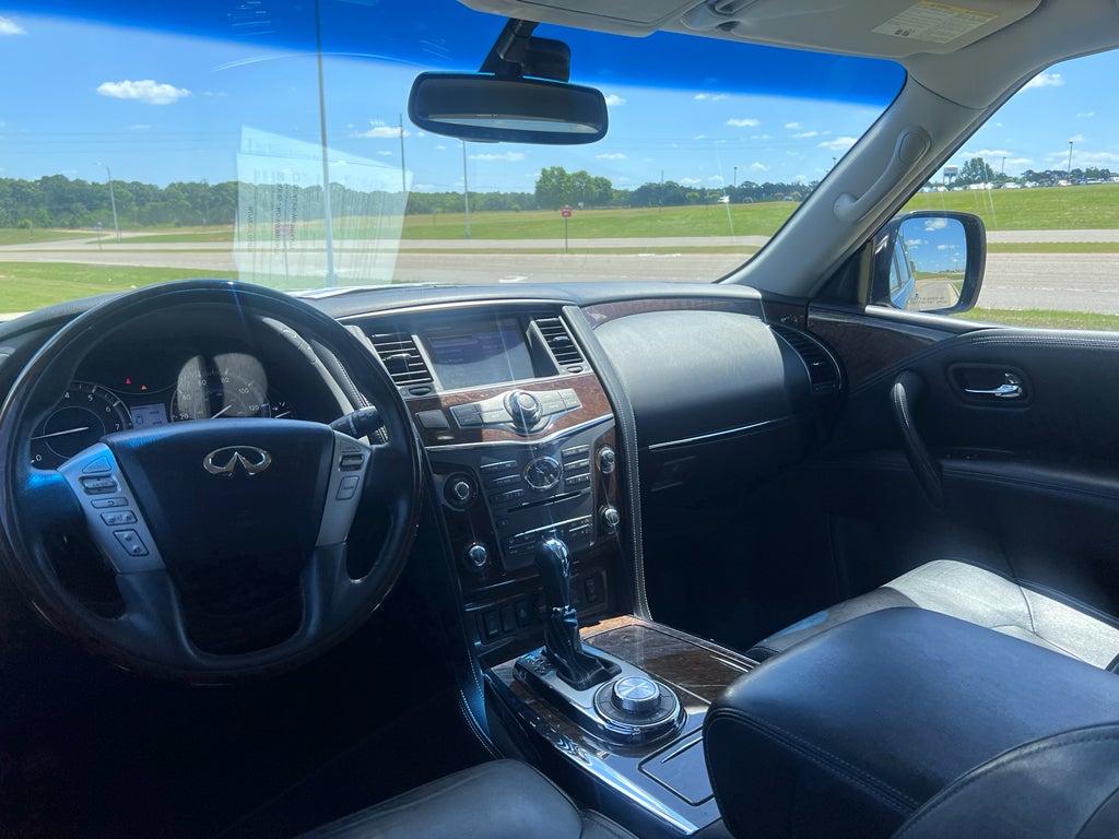 2015 INFINITI QX80 Base