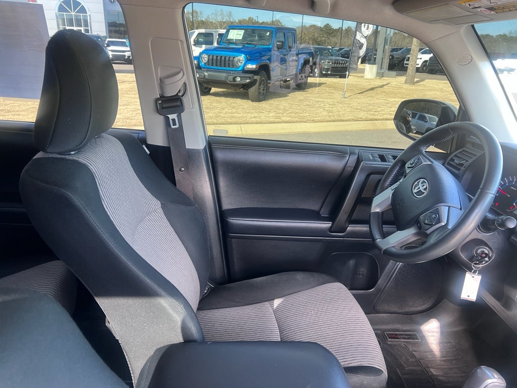 2019 Toyota 4Runner SR5
