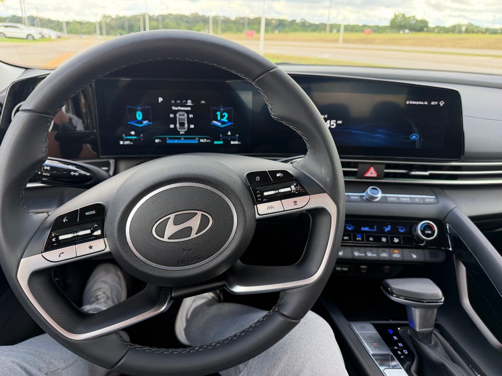 2024 Hyundai Elantra Limited