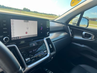 2023 Kia Sorento Hybrid EX