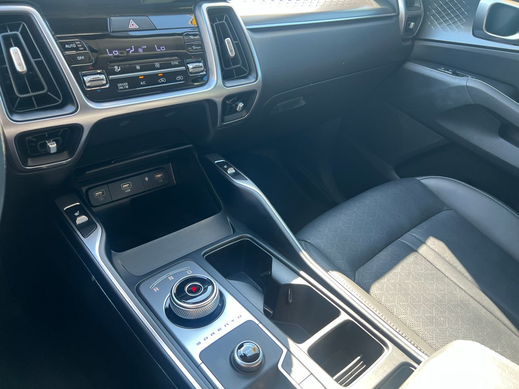 2023 Kia Sorento Hybrid EX