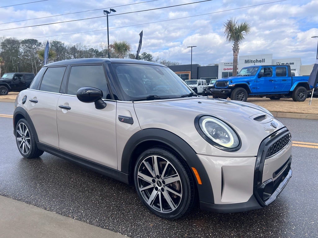 2022 MINI Hardtop 4 Door Cooper S