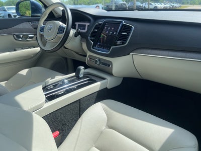 2023 Volvo XC90 Plus