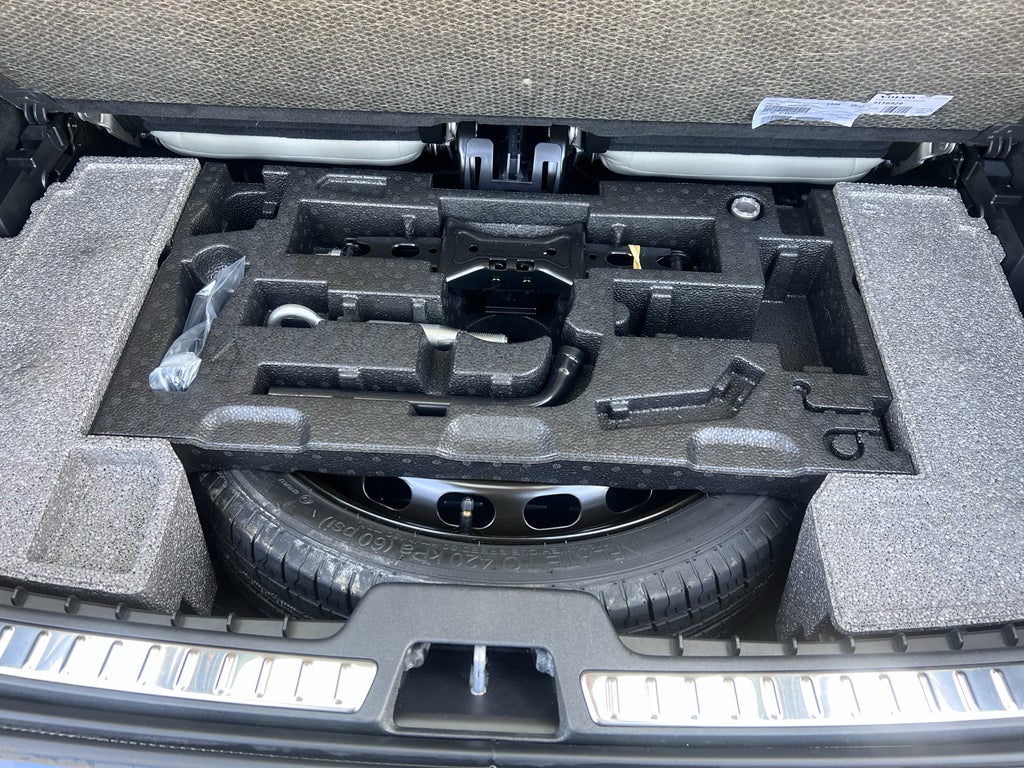 2023 Volvo XC90 Plus
