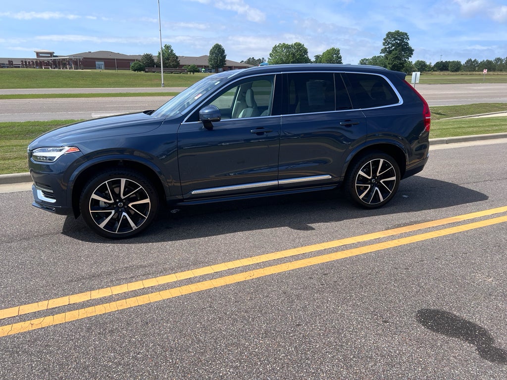 2023 Volvo XC90 Plus