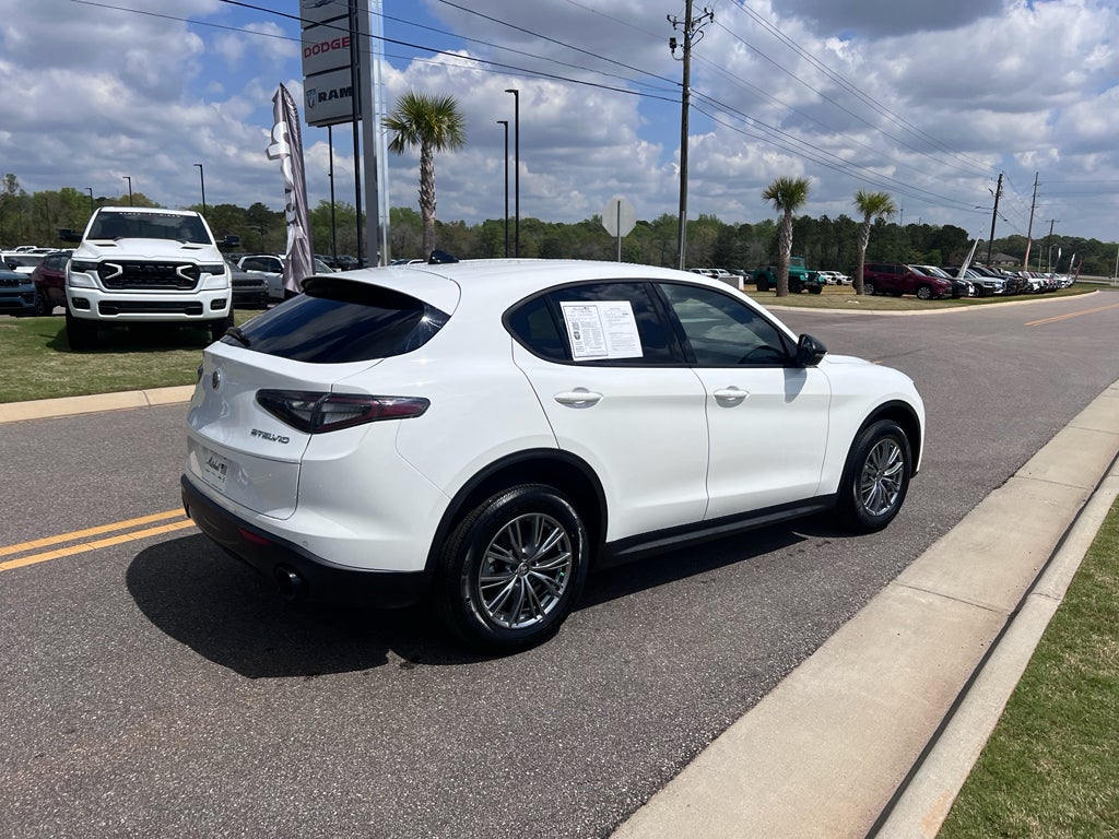 2024 Alfa Romeo Stelvio Sprint AWD